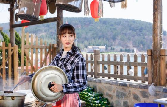 《温暖的村庄》幕后美术全曝光 农村轻喜剧敢这么做的屈指可数
